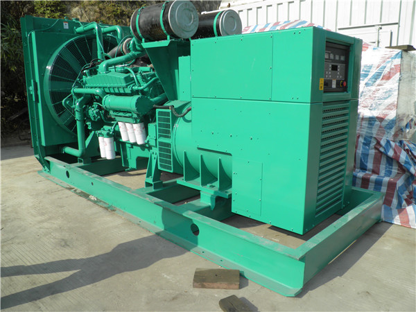 洮北发电机租赁-厂家给大家介绍发电机失磁现象