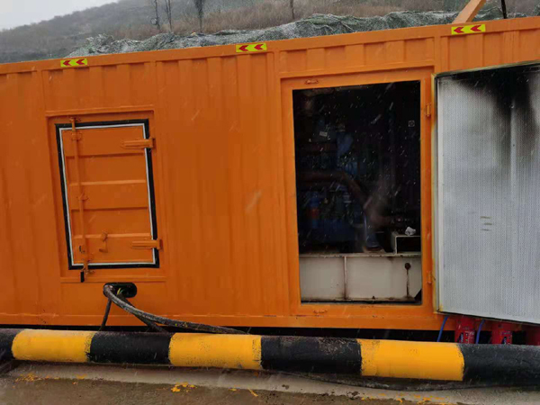 洮北发电车出租-应急柴油发电机组选什么样的比较好？