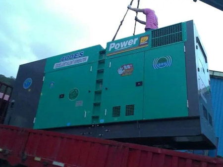 洮北柴油发电机组转速不稳定时，如何对发动机进行维护？