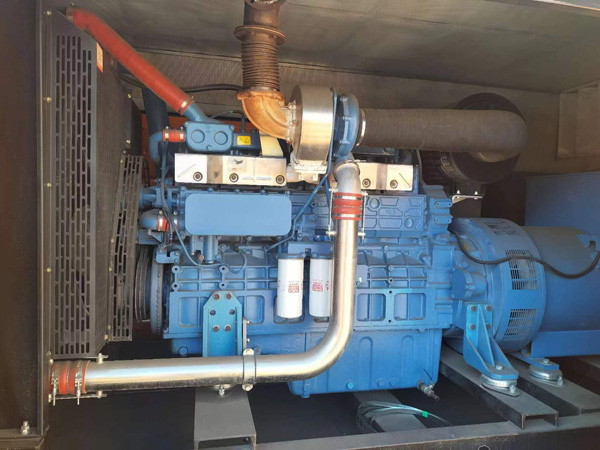 洮北燃油消耗率与进气温度的具体关系是什么？