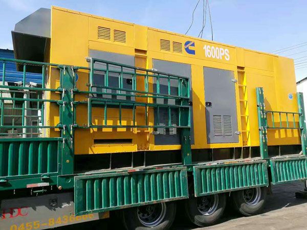 洮北测量水冷式机油散热器密封件尺寸时的注意事项有哪些？