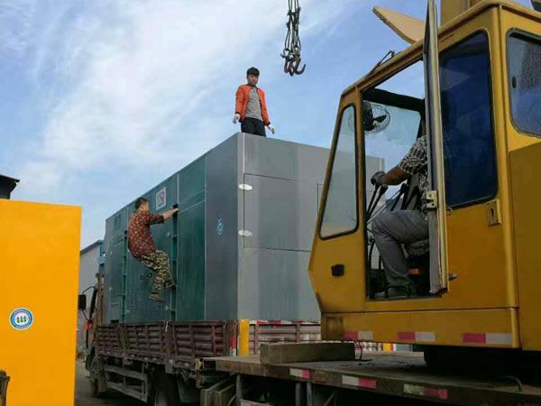 洮北更换水冷式机油散热器密封件的操作流程是怎样的？